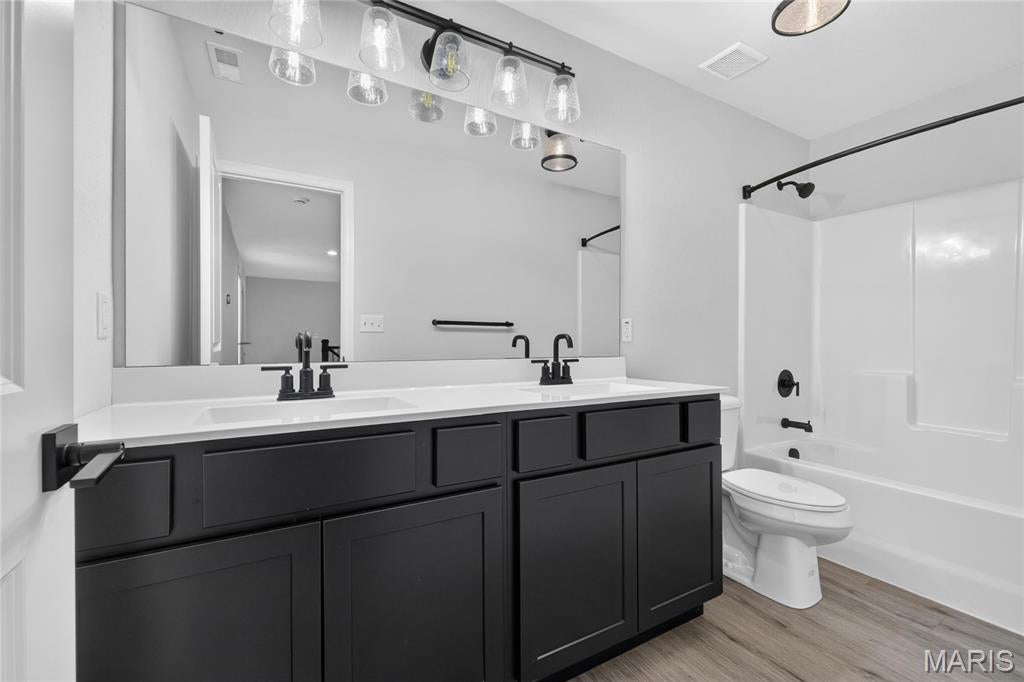 Savanna Place Two - Residential