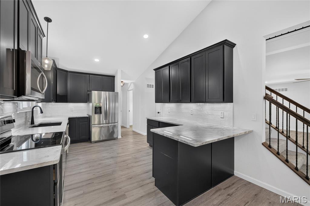 Savanna Place Two - Residential