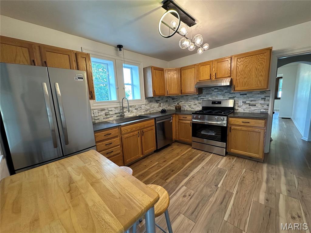 L D Huntington - Residential
