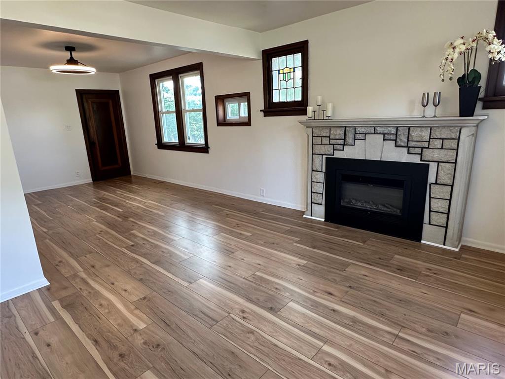 L D Huntington - Residential
