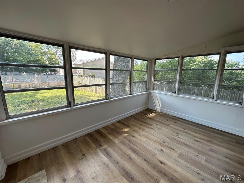 L D Huntington - Residential