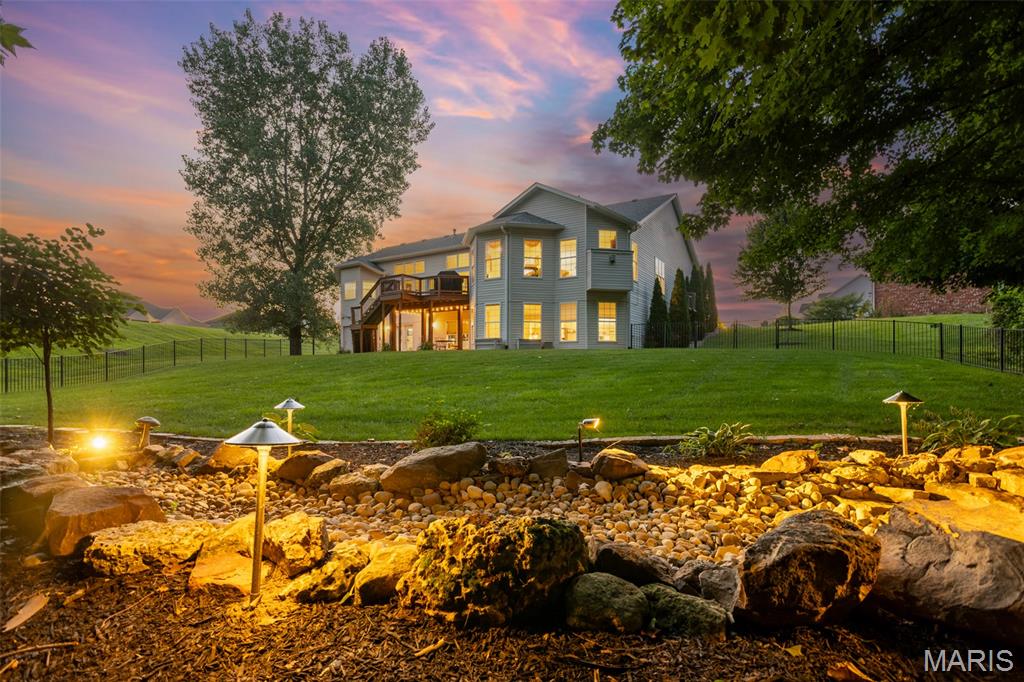 Fountains/Sunset - Residential