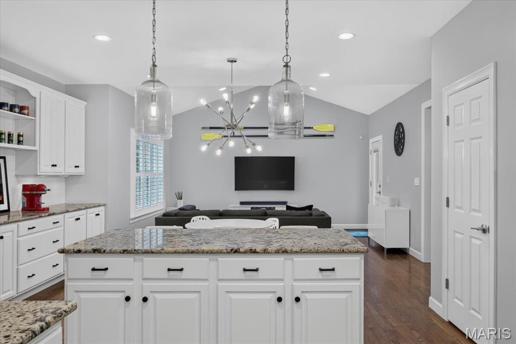 Eagle Ridge Lts 16 & 17 Resub - Residential
