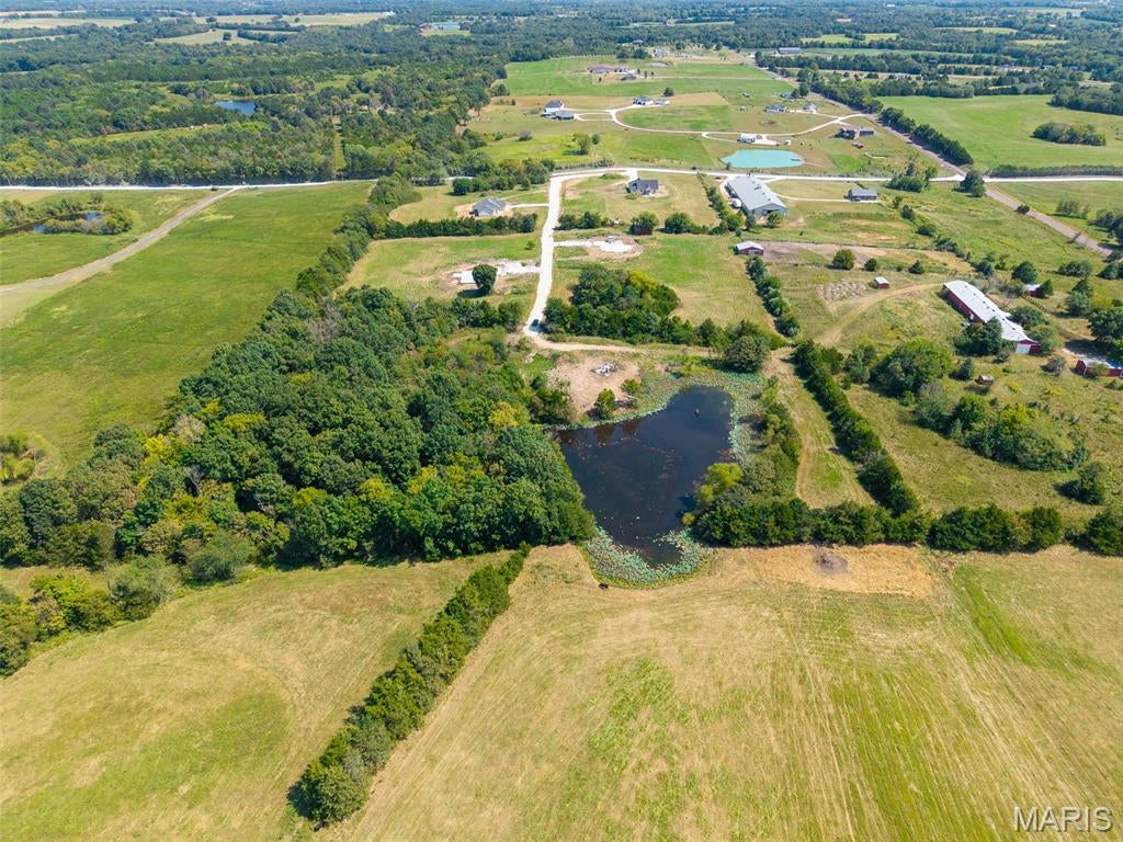 New Bloomfield - Land