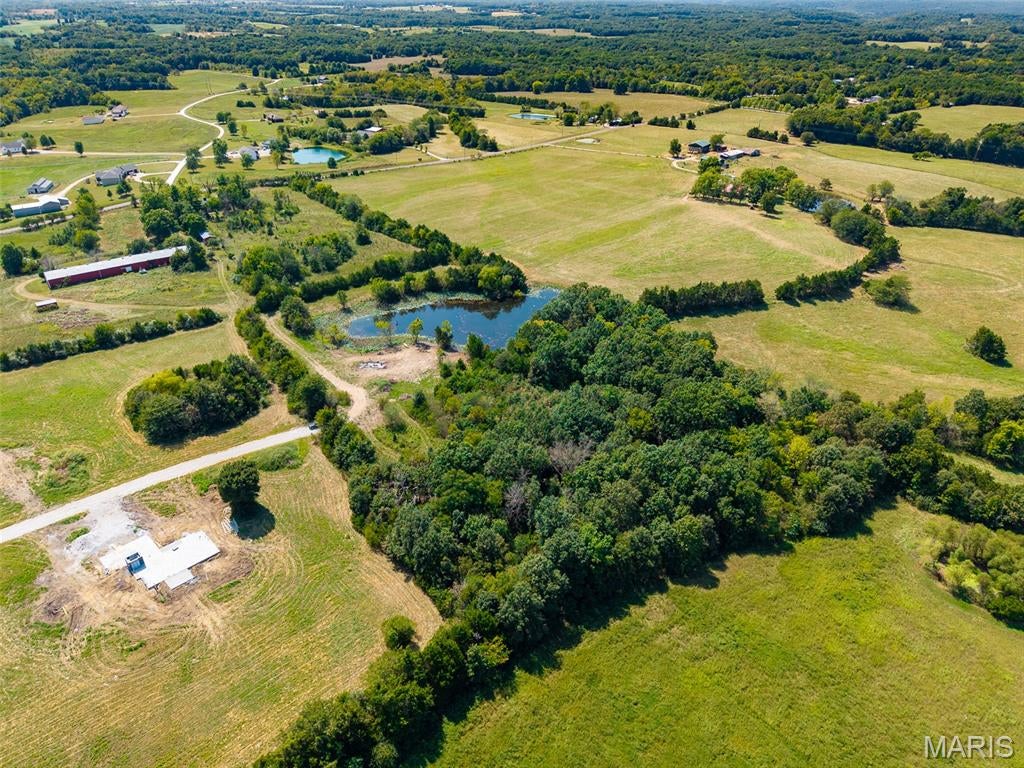 New Bloomfield - Land