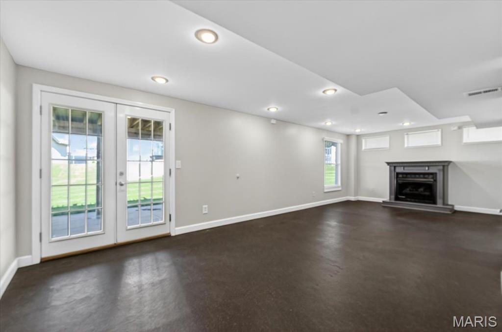 Cambridge Manor #1 - Residential