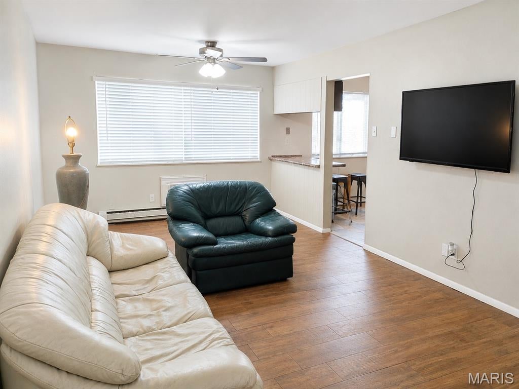 Hazelcrest Condo - Residential