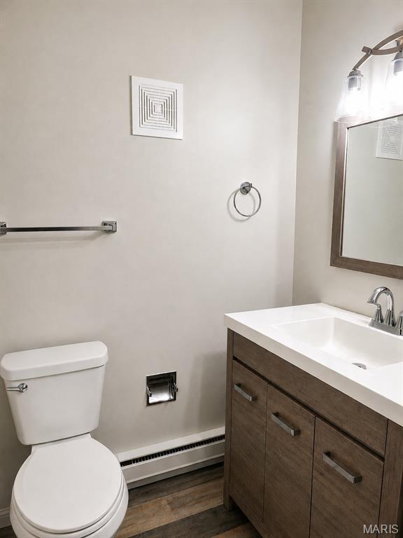 Hazelcrest Condo - Residential