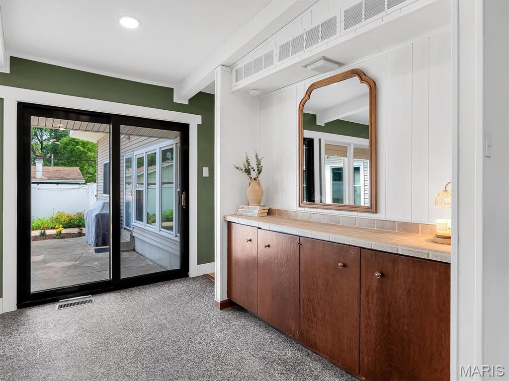 Four Seasons Sec #1 - Residential