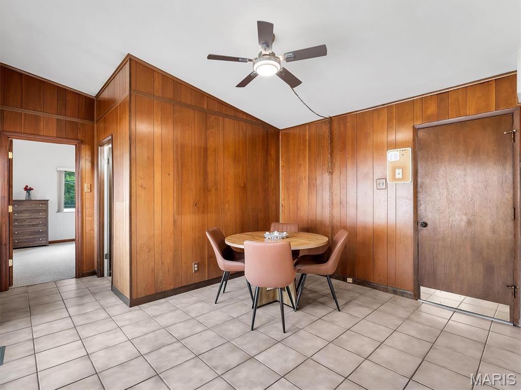 Four Seasons Sec #1 - Residential