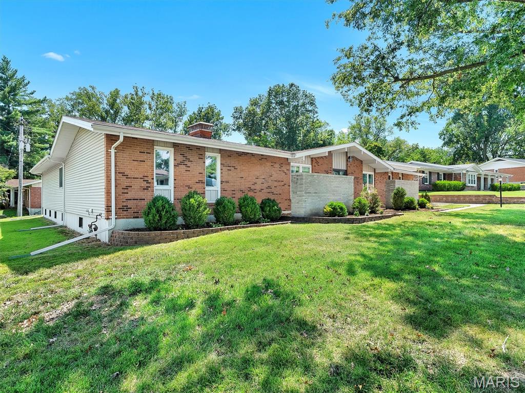 Four Seasons Sec #1 - Residential