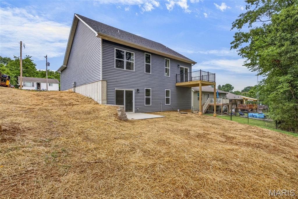 H&M Place lot 2-A - Residential