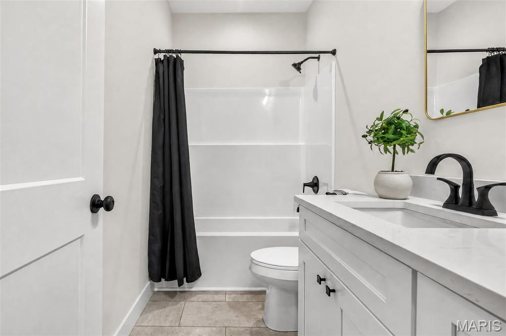 H&M Place lot 2-A - Residential