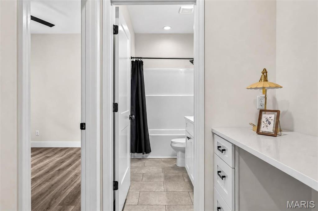 H&M Place lot 2-A - Residential