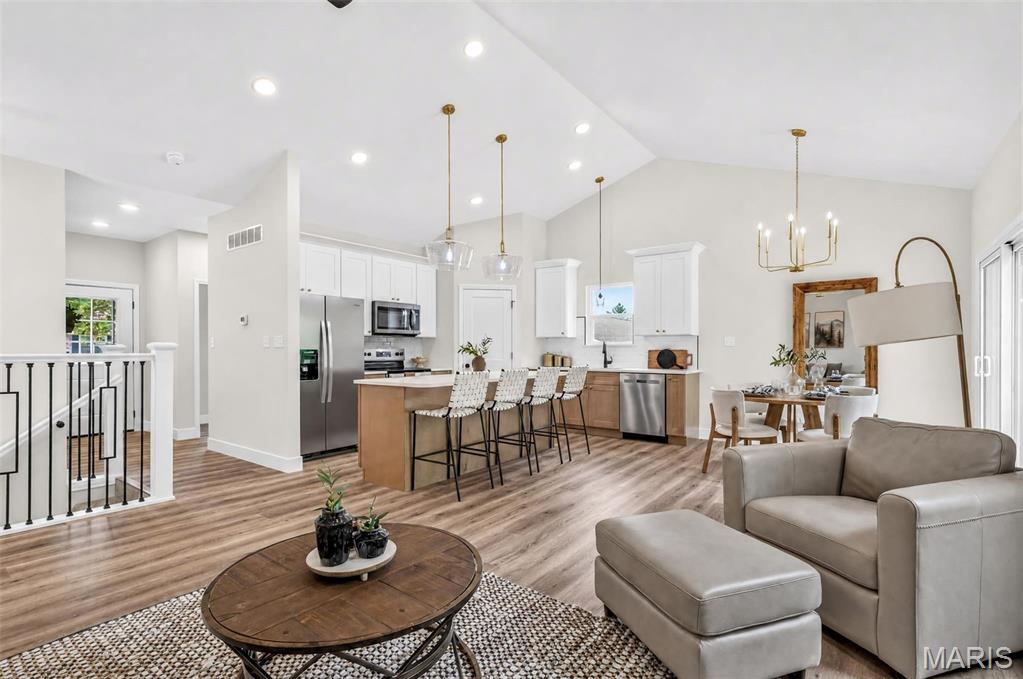 H&M Place lot 2-A - Residential