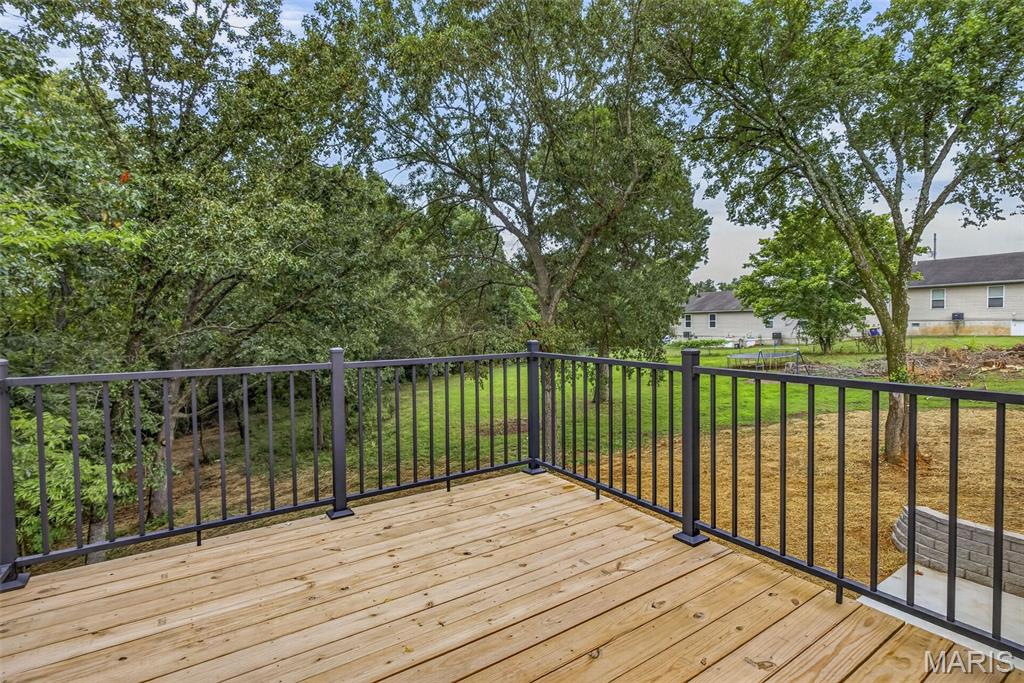 H&M Place lot 2-A - Residential