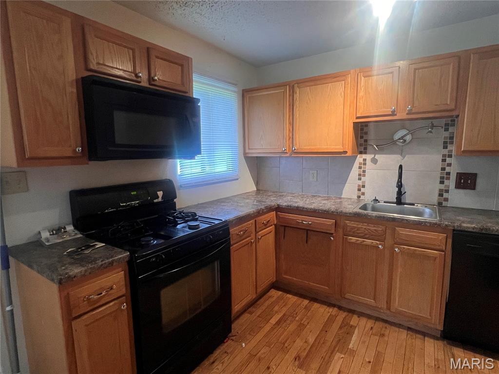 Pleasant Hollow Four - Residential