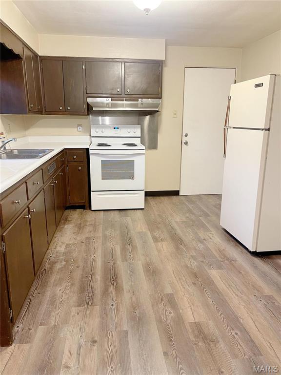 NOT IN A SUBDIVISION - Residential Lease
