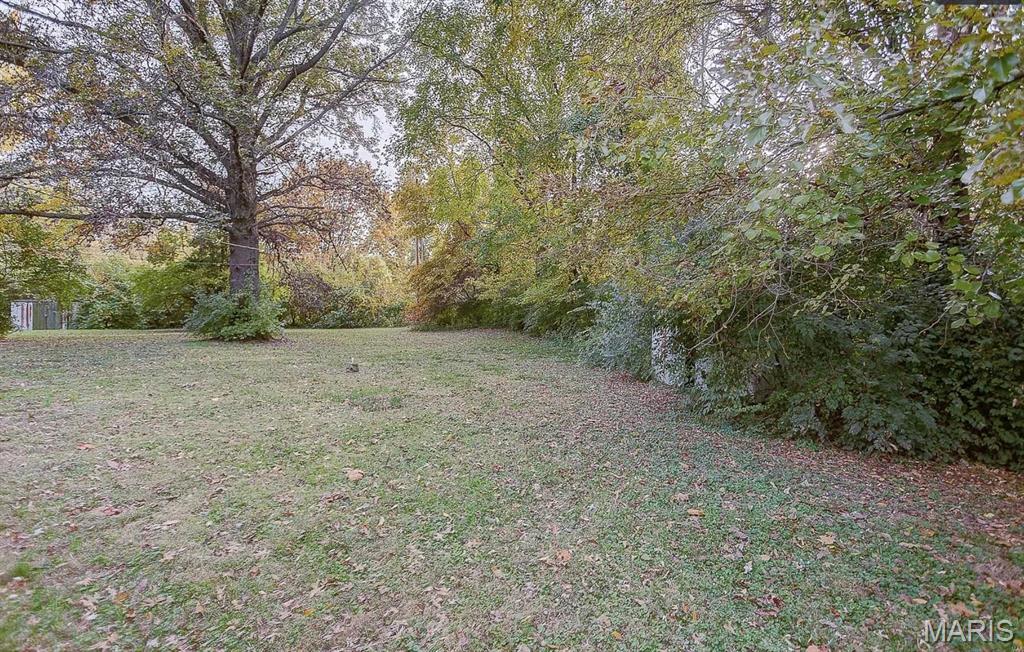 NOT IN A SUBDIVISION - Residential Lease