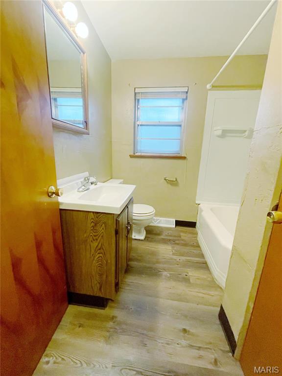 NOT IN A SUBDIVISION - Residential Lease