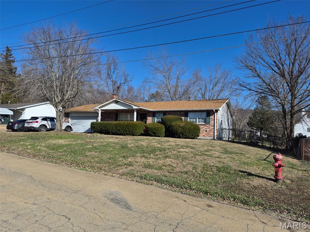 Great Opportunity in Pilot Knob!  This 3 bed, 2 bath home with a 2 car garage, fenced in back yard in the historic town of Pilot Knob.  Just a short walk to the historic Civil War battlefield.  Being sold AS IS with all contents available (exept a few designated items)  Home needs a few repairs and updates but is essentially move in ready.  This could be a great buy for somene starting off with nothing!  Enjoy the peace and quiet of this rural , historic location but still close to town amenities.