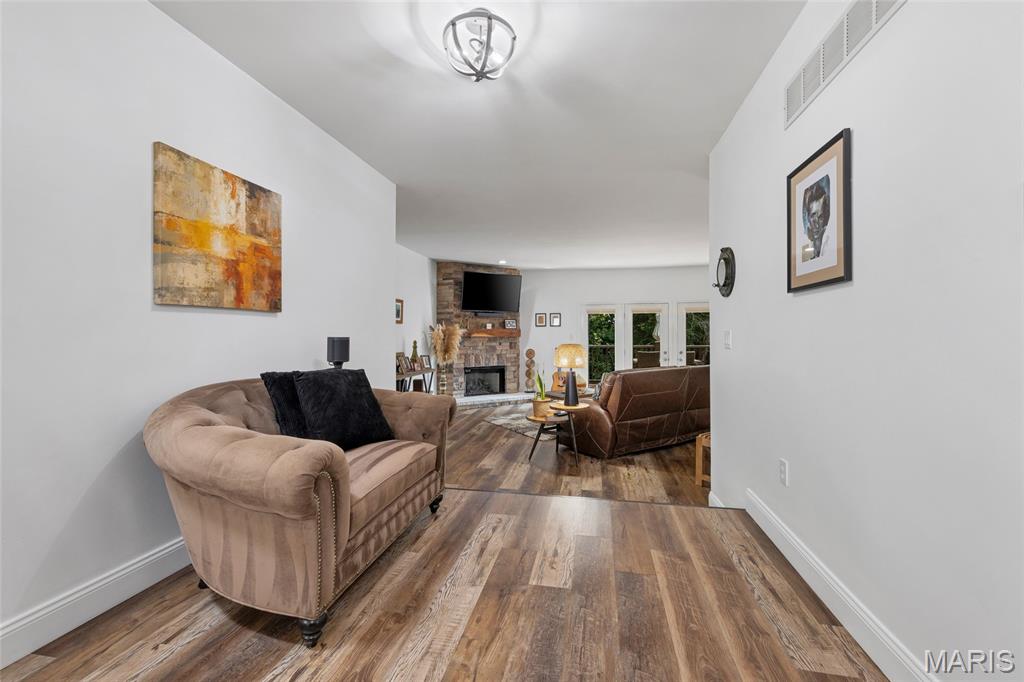 Ridgeview Place Ph Two Condo - Residential