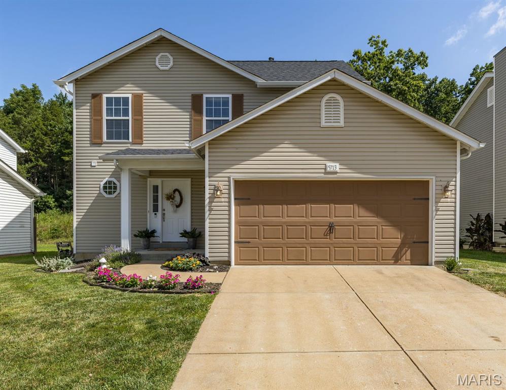 Photos only showing in MLS, due to troubleshooting issues. Please visit the link to the virtual tour or contact listing agent directly for photos of this listing. 
// *OPEN HOUSE* Sunday July 19th 1-3pm /// *OPEN HOUSE* Monday July 20th 4-6pm //

This two story beauty in House Springs is well maintained and move-in ready! Step inside to a bright, open layout where the kitchen shines with updated appliances, including a newer range, refrigerator, dishwasher and microwave, flowing seamlessly into the living area for easy everyday living and entertaining. Updated flooring runs through the living room, foyer and kitchen, giving the main level a crisp feel. A convenient half bath completes the main floor.

Upstairs offers 3 comfortably sized bedrooms and 2 full baths, while the full unfinished basement gives you a blank slate to make your own, complete with a rough-in bath, egress window, and sump pump and pit already in place. Head out back to the brand NEW patio, your new favorite spot for morning coffee or evening cookouts with friends, backing to peaceful wooded common ground for extra privacy.
A brand NEW roof (Jan. 2026) means one less thing to worry about. Add in the attached two car garage and you have a home that checks every box!

The Villages of Yorktown neighborhood brings the bonus of a community clubhouse & pool, plus quick access to Hwy30 for shopping, dining and everything else you need close by. Homes like this don't sit long, get in to see it before someone else calls it home!!