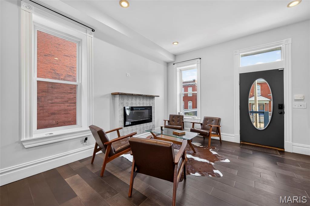 Lynch Add - Residential
