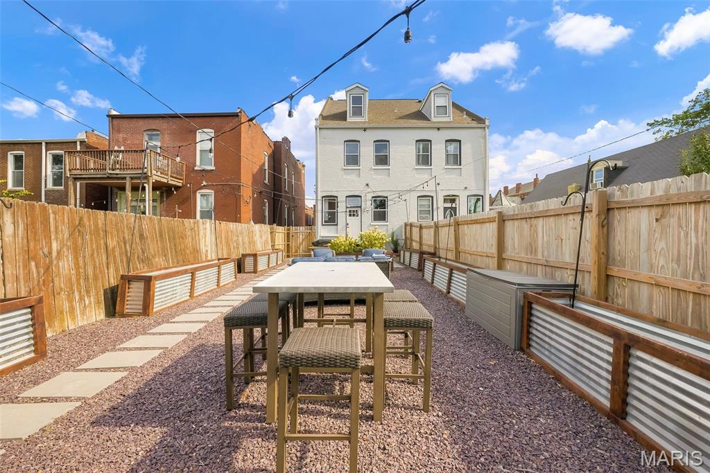 Lynch Add - Residential