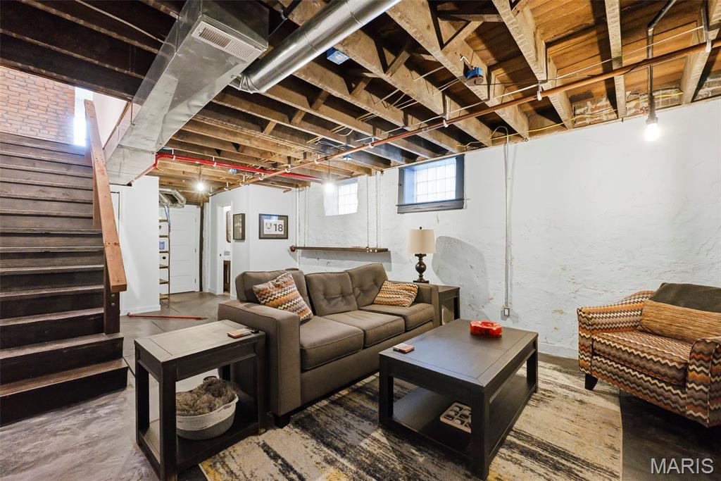Lynch Add - Residential
