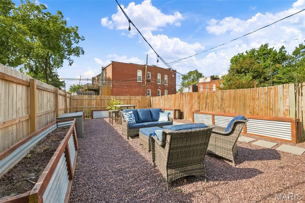 Lynch Add - Residential