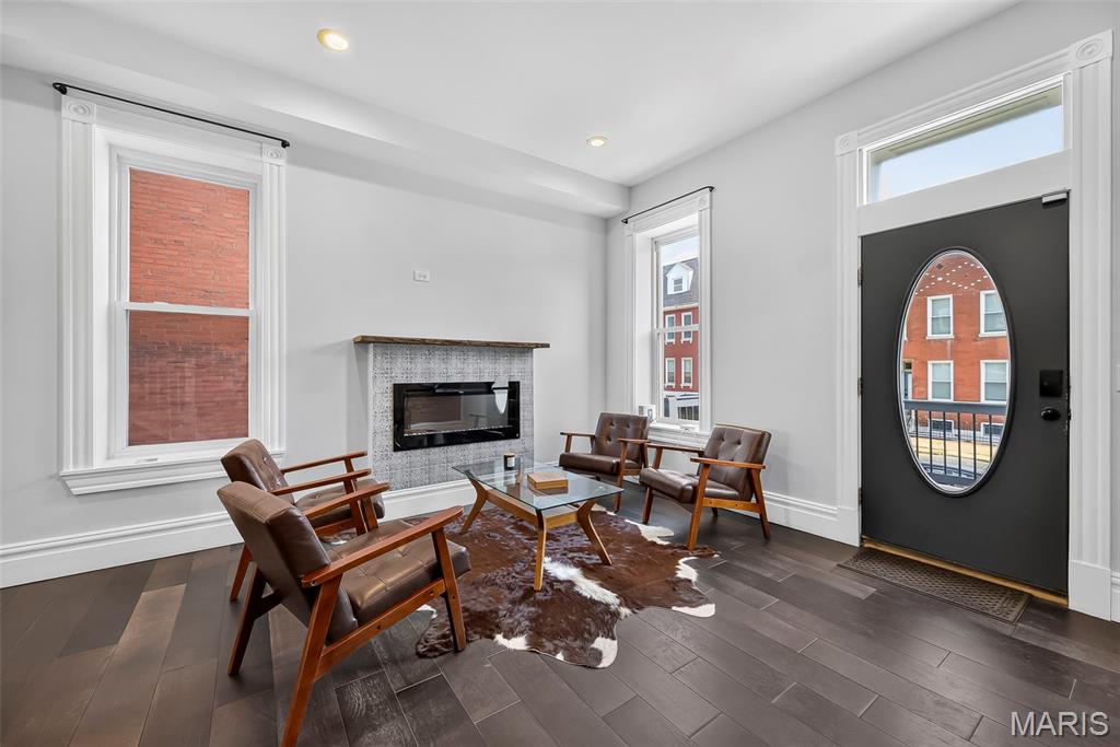 Lynch Add - Residential