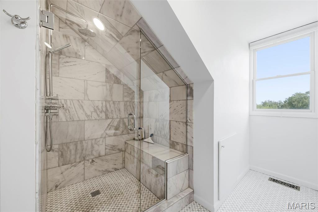 Lynch Add - Residential