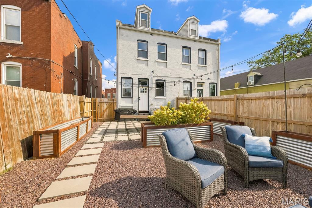 Lynch Add - Residential