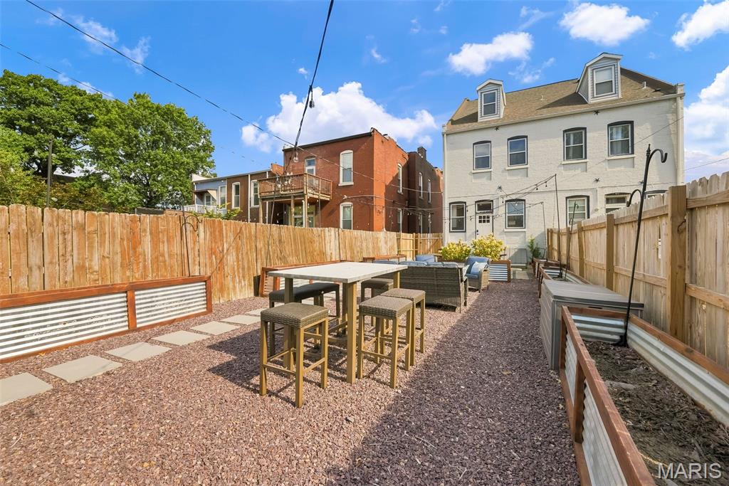 Lynch Add - Residential