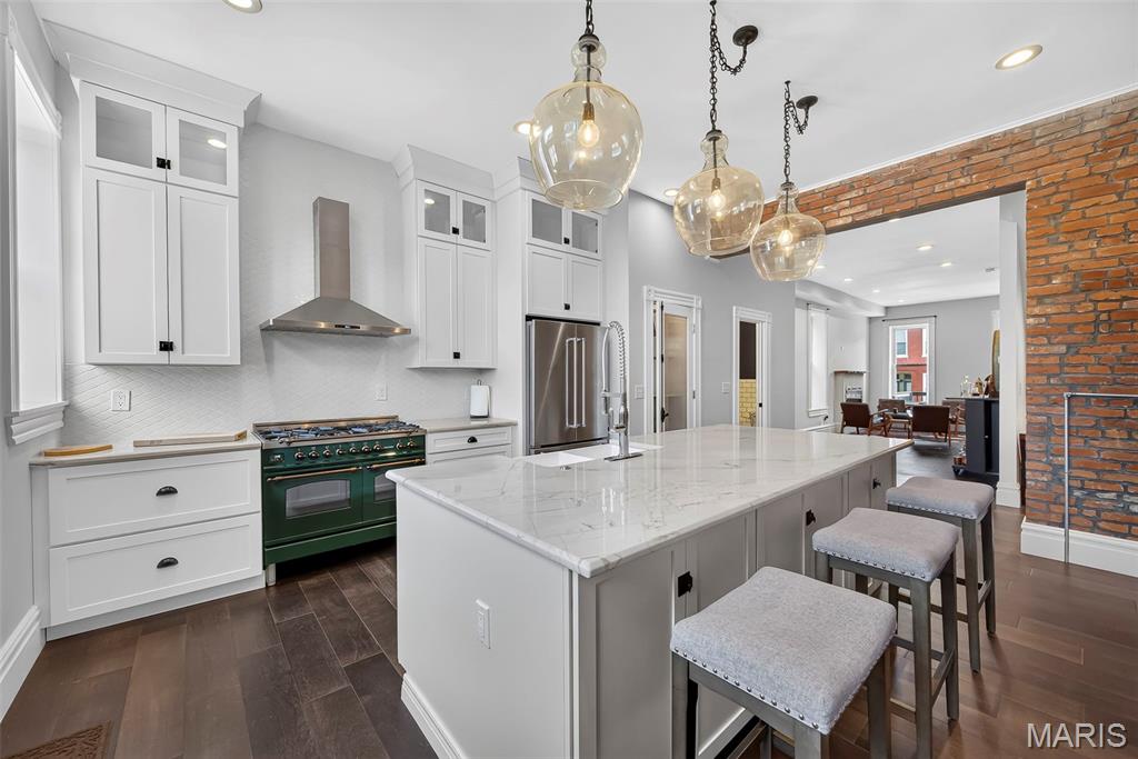 Lynch Add - Residential