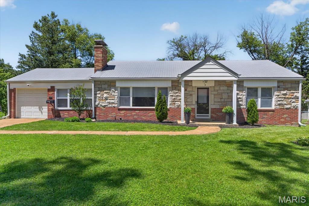 Timeless mid-century charm coupled with mature tree-lined streets, make 415 Larkhill Ct. the Webster Groves ranch you've long desired.  Light-filled custom eat-in kitchen anchors the flowing open floorplan, making this home entertaining friendly, even in a small footprint!

Gleaming hardwood floors and millwork show off the quality construction of the early 1950s.  Modern bathroom stays true to updated yet classic theme throughout home.  Partially finished basement ideal for remote work, home gym or recreation room.  Additional living space in enclosed breezeway leads out to brick patio and flat low-maintenance yard.   

Kitchen / Bath (2020) Roof (2019) Gutters (2026) Sump Pump (2019) New concrete patio, electric service and breaker

Convenient access to Edgar Road Elementary School, Blackburn Park, Webster Groves Recreation Center, Old Orchard, Big Bend Crossing AND Old Webster dining, shopping and entertaiment; additionally quick access to 44, Watson and Elm for simple commuting.
