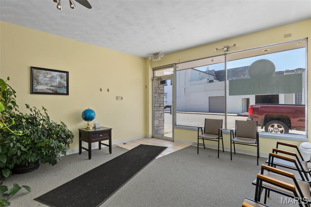 Litchfield - Commercial Sale