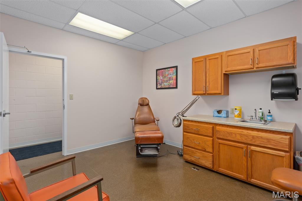 Litchfield - Commercial Sale