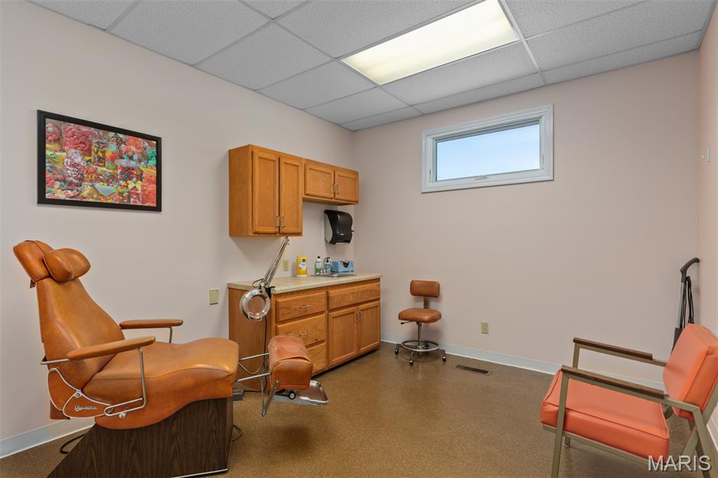 Litchfield - Commercial Sale