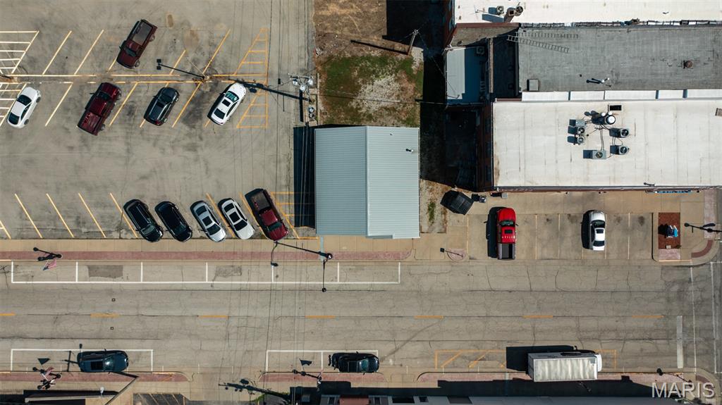 Litchfield - Commercial Sale