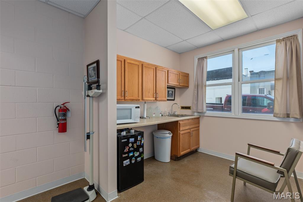 Litchfield - Commercial Sale