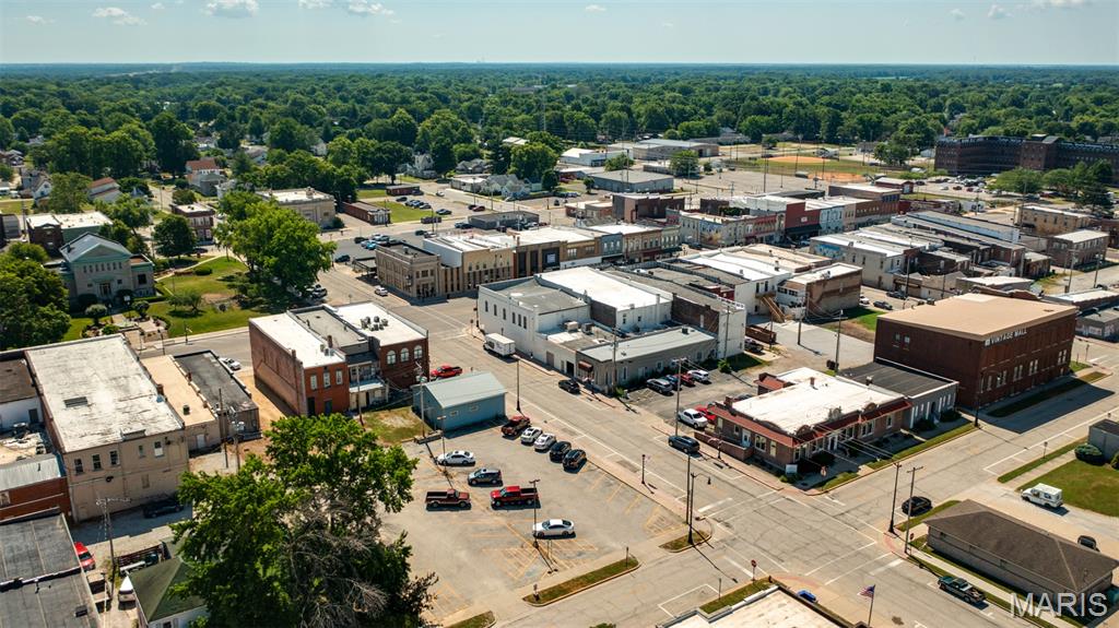 Litchfield - Commercial Sale