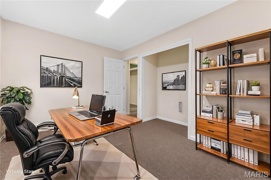 Cedar View Sub - Commercial Sale