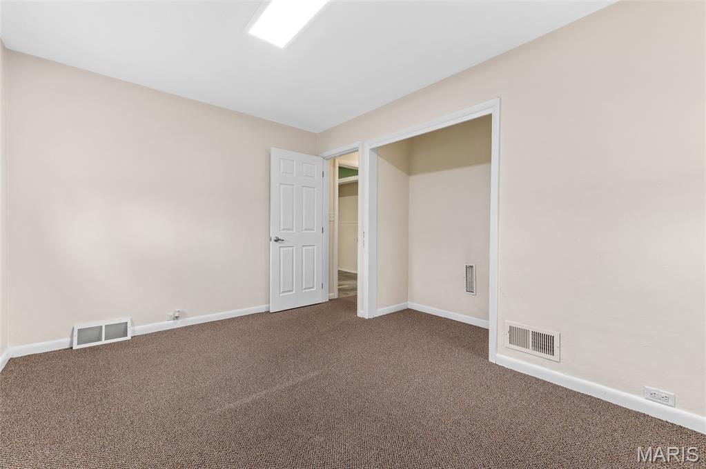Cedar View Sub - Commercial Sale
