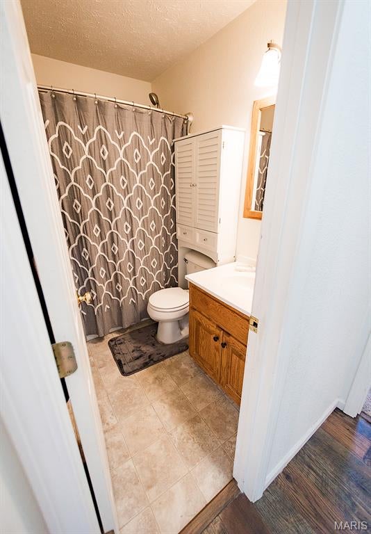 Westwood Dr - Residential