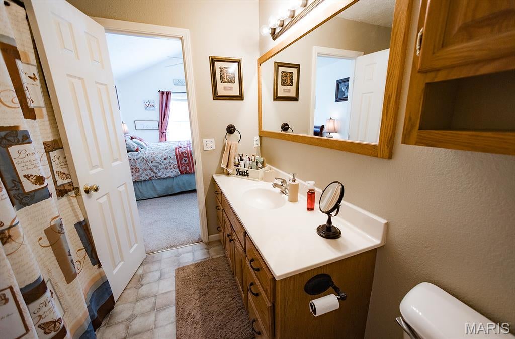 Westwood Dr - Residential