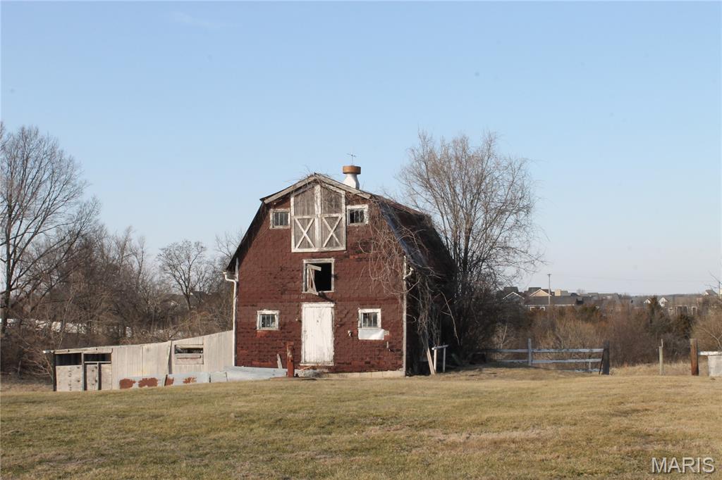 Sec 01 Township 44 Range 3 Pt Of - Residential