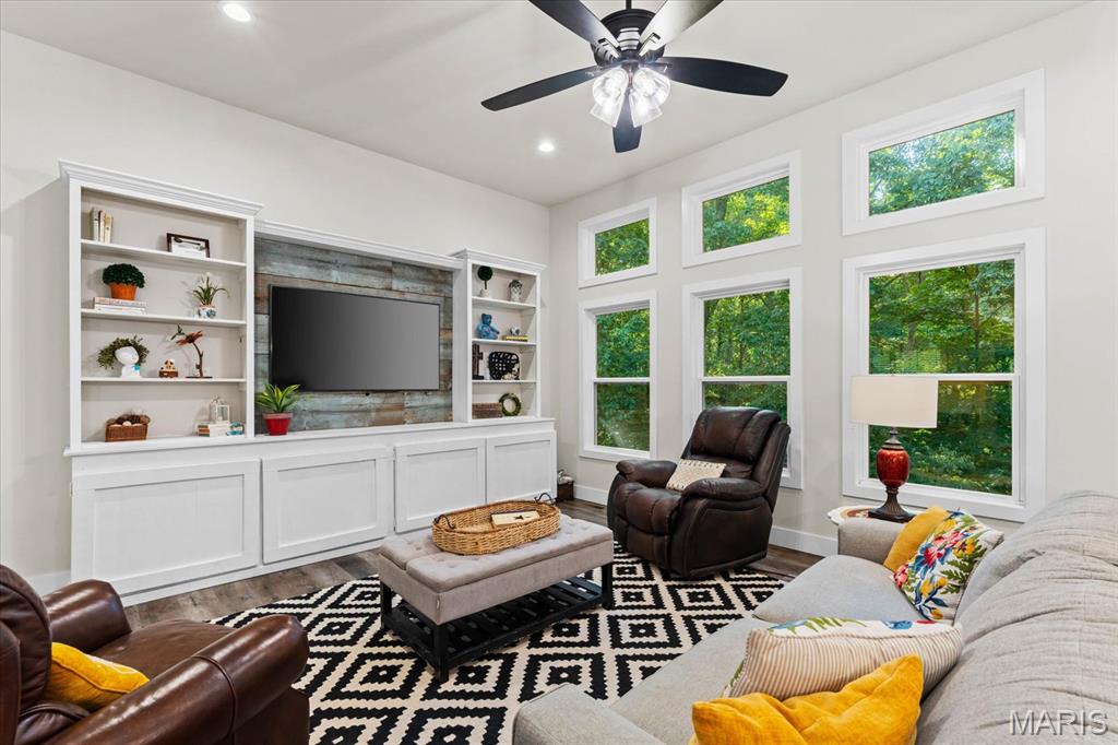 Chantilly Village - Residential
