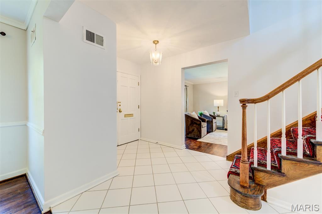 Davis Place - Residential